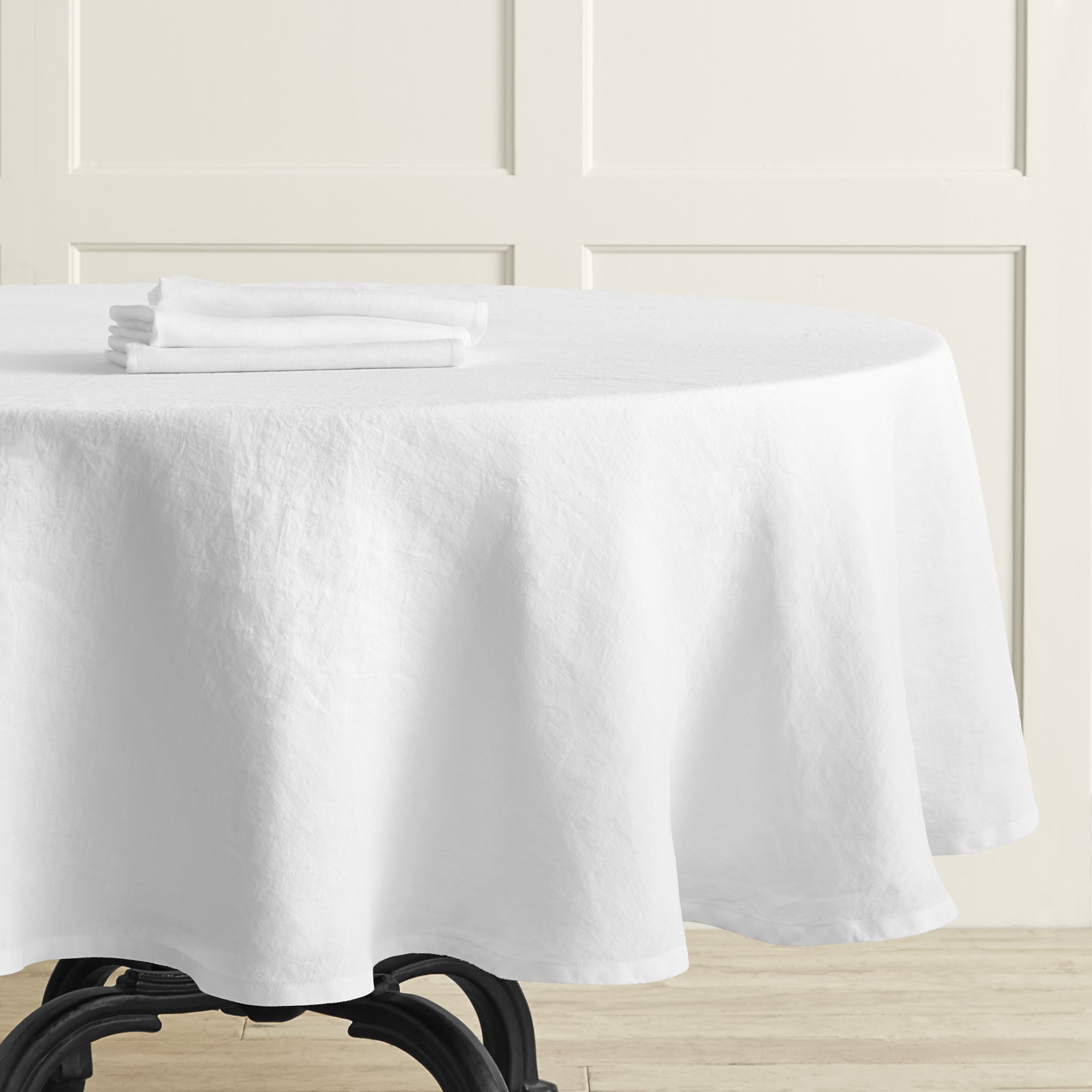 Italian Washed Linen Round Tablecloth