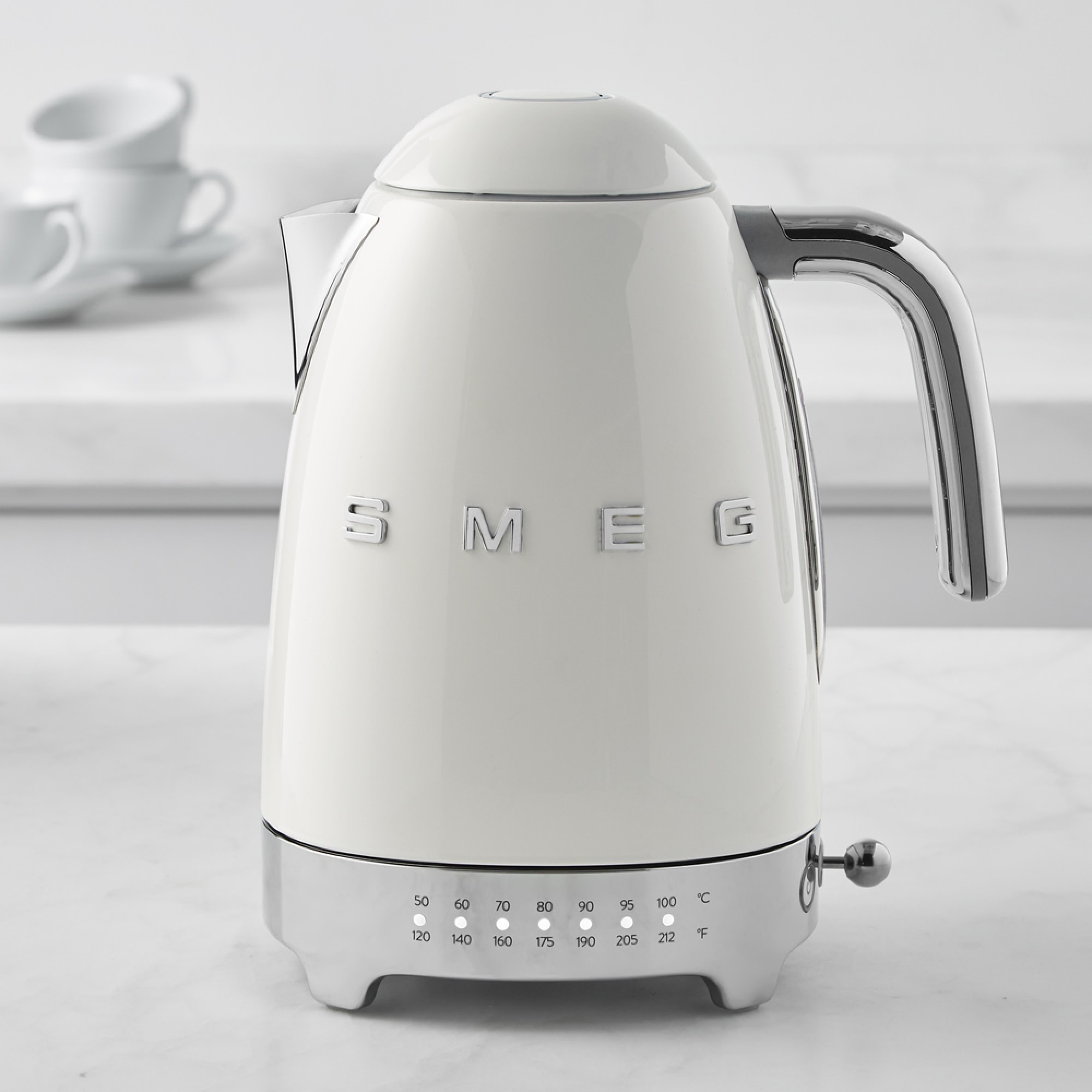 SMEG Variable Temperature Electric Kettle