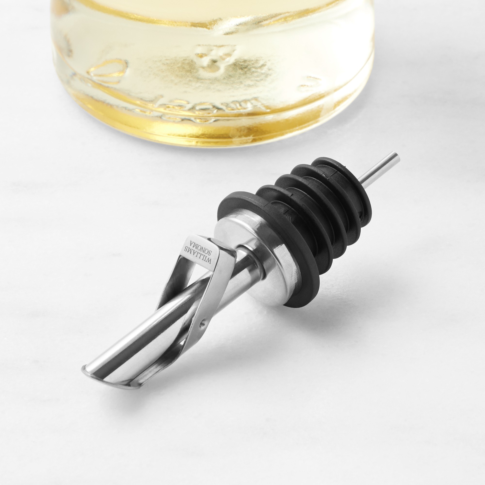 Williams Sonoma Signature Pour Spout