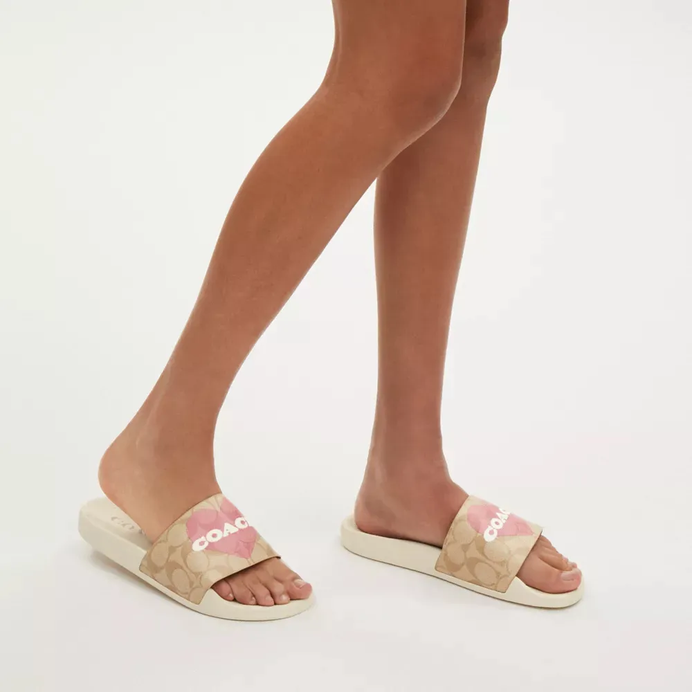 Uli Sport Slide In Signature Canvas With Heart