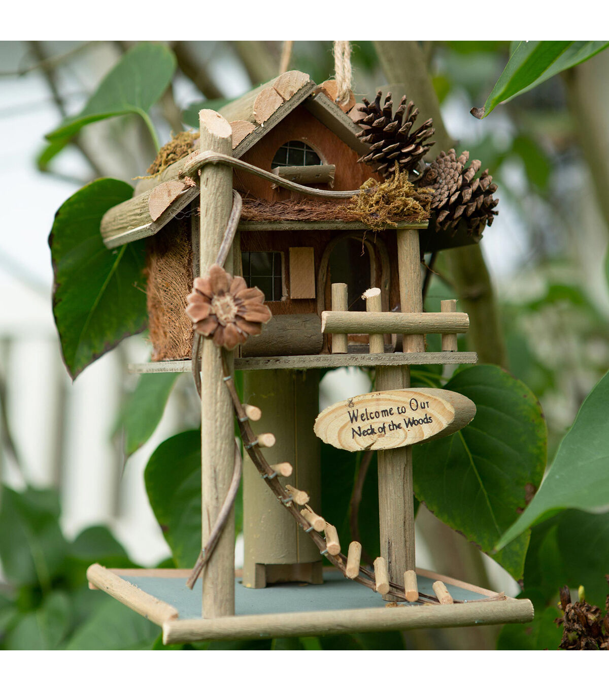 Zingz & Thingz Tree House Bird Feeder
