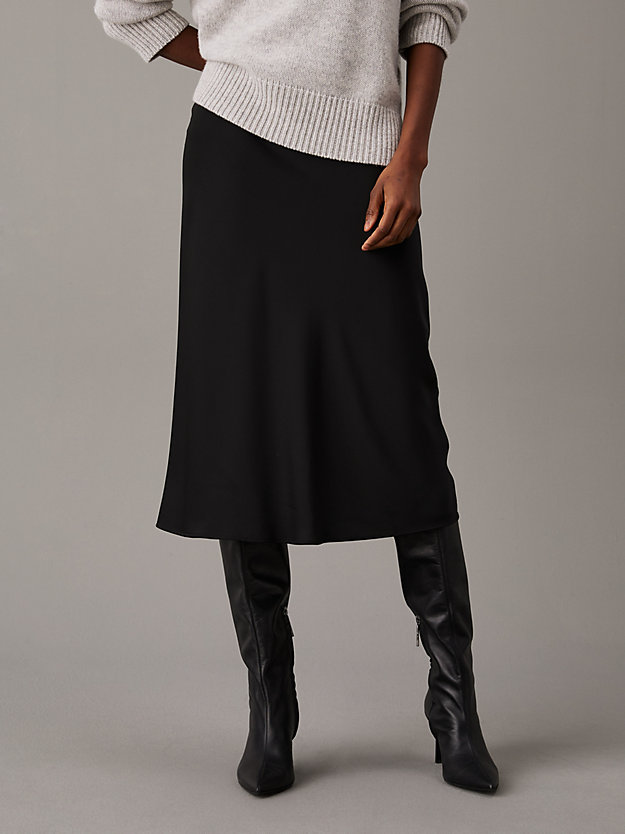 Slim Crepe Midi Skirt