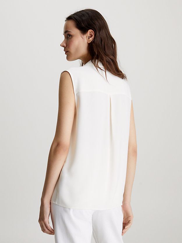 Sleeveless Pocket Blouse