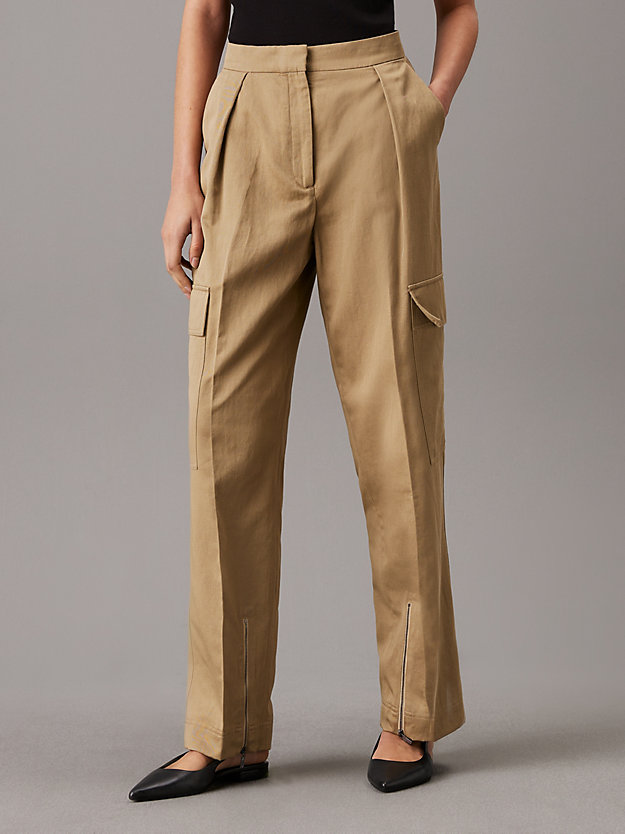 Relaxed Tailored Cargo Trousers