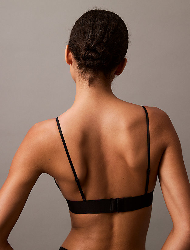 Triangle Bra - CK Established