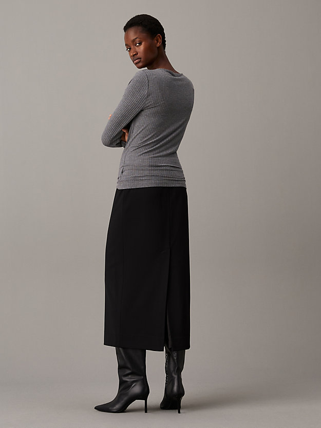 Fitted Cowl Neck Top