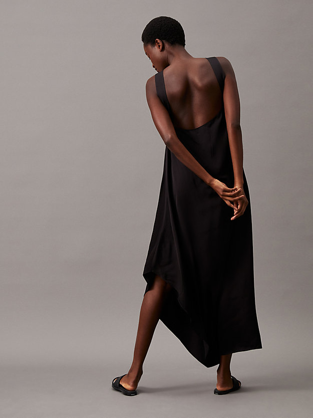Relaxed Knot Detail Dress