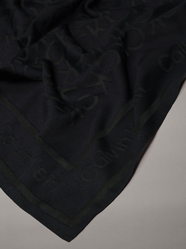 Logo Scarf