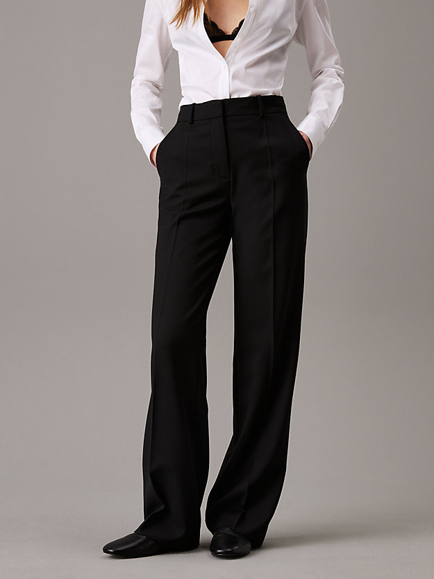 Relaxed Straight Trousers
