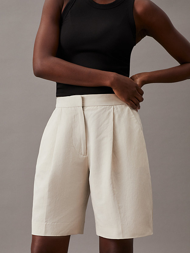 Wide Linen Blend Tailored Shorts