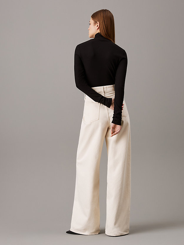 Fitted Ribbed Mock Neck Top