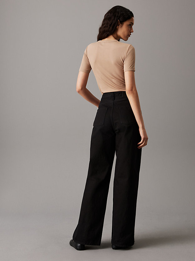 Fitted Modal Ribbed T-shirt