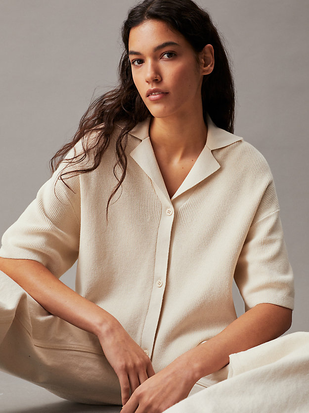 Relaxed Knit Short Sleeve Shirt