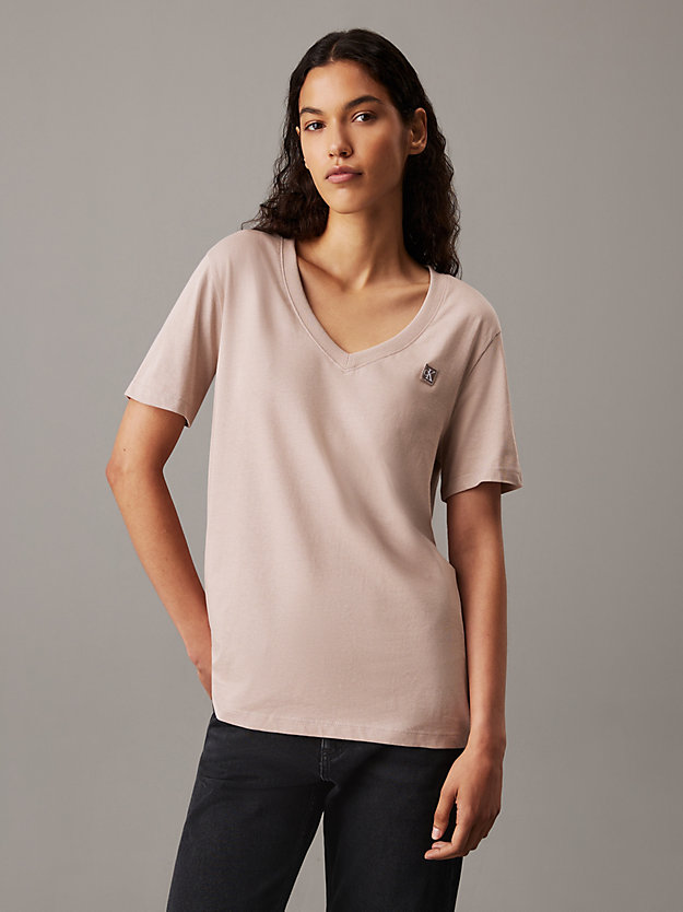 Monogram Badge V-neck T-shirt