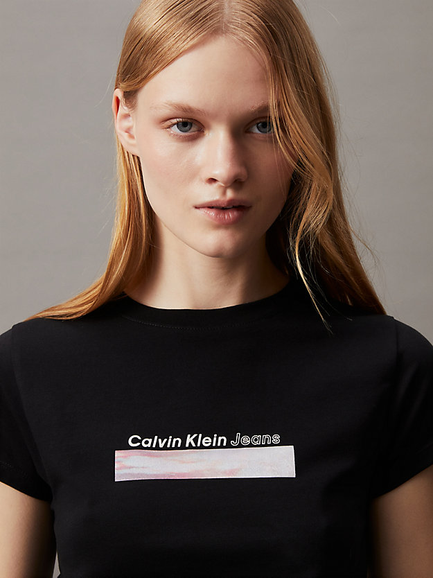 Slim Cropped Logo T-shirt