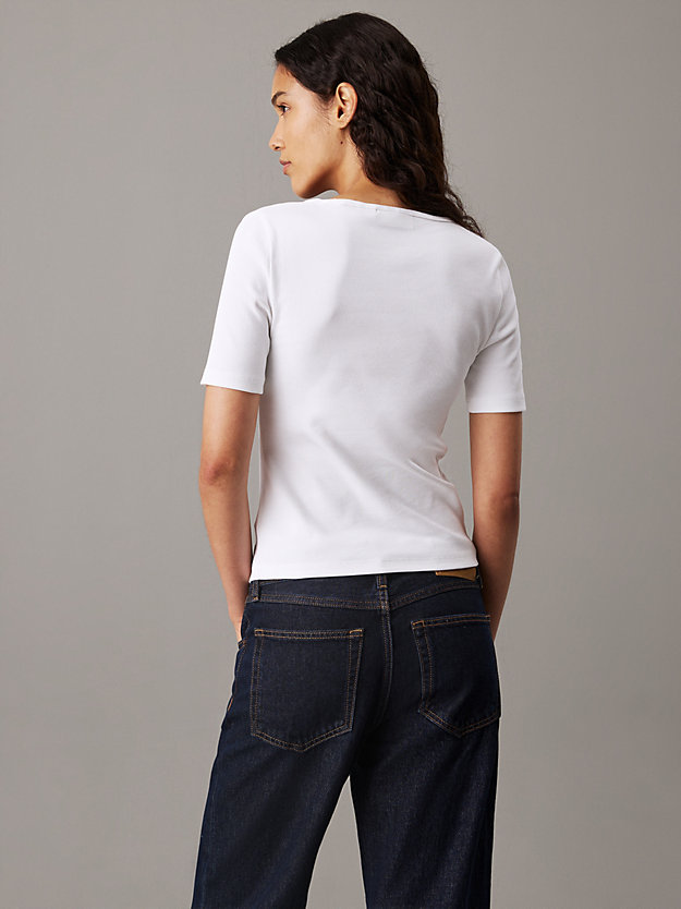 Slim Ribbed V-neck T-shirt