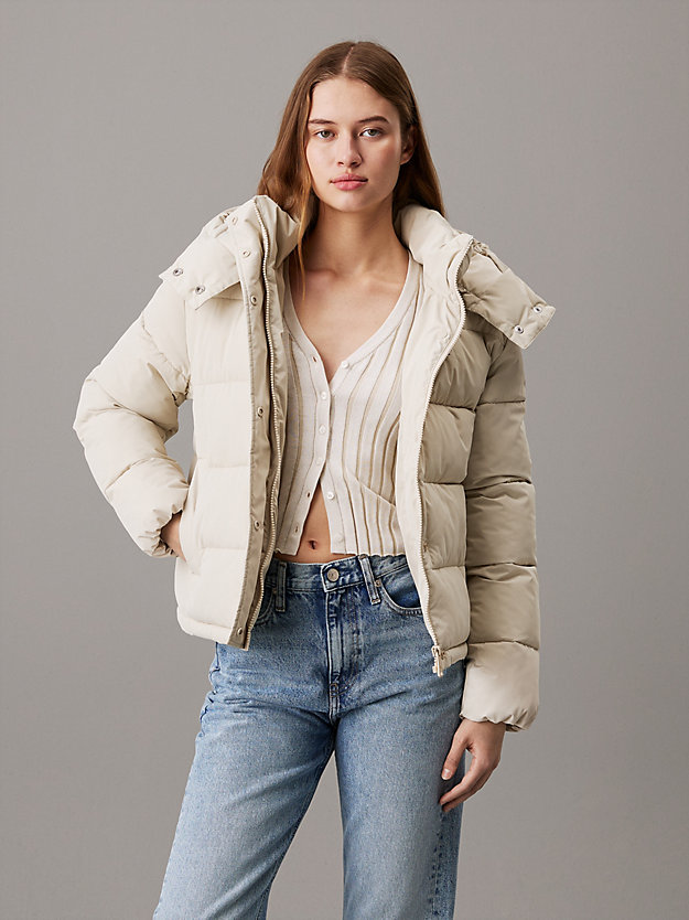 Short Hooded Puffer Jacket
