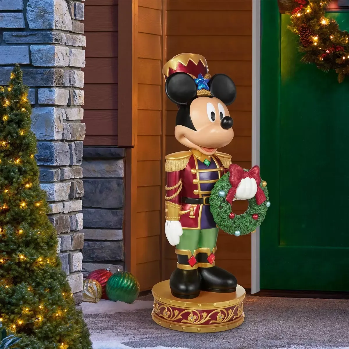 5ft (1.5m) Christmas Nutcracker with 11 LED Lights and Sounds