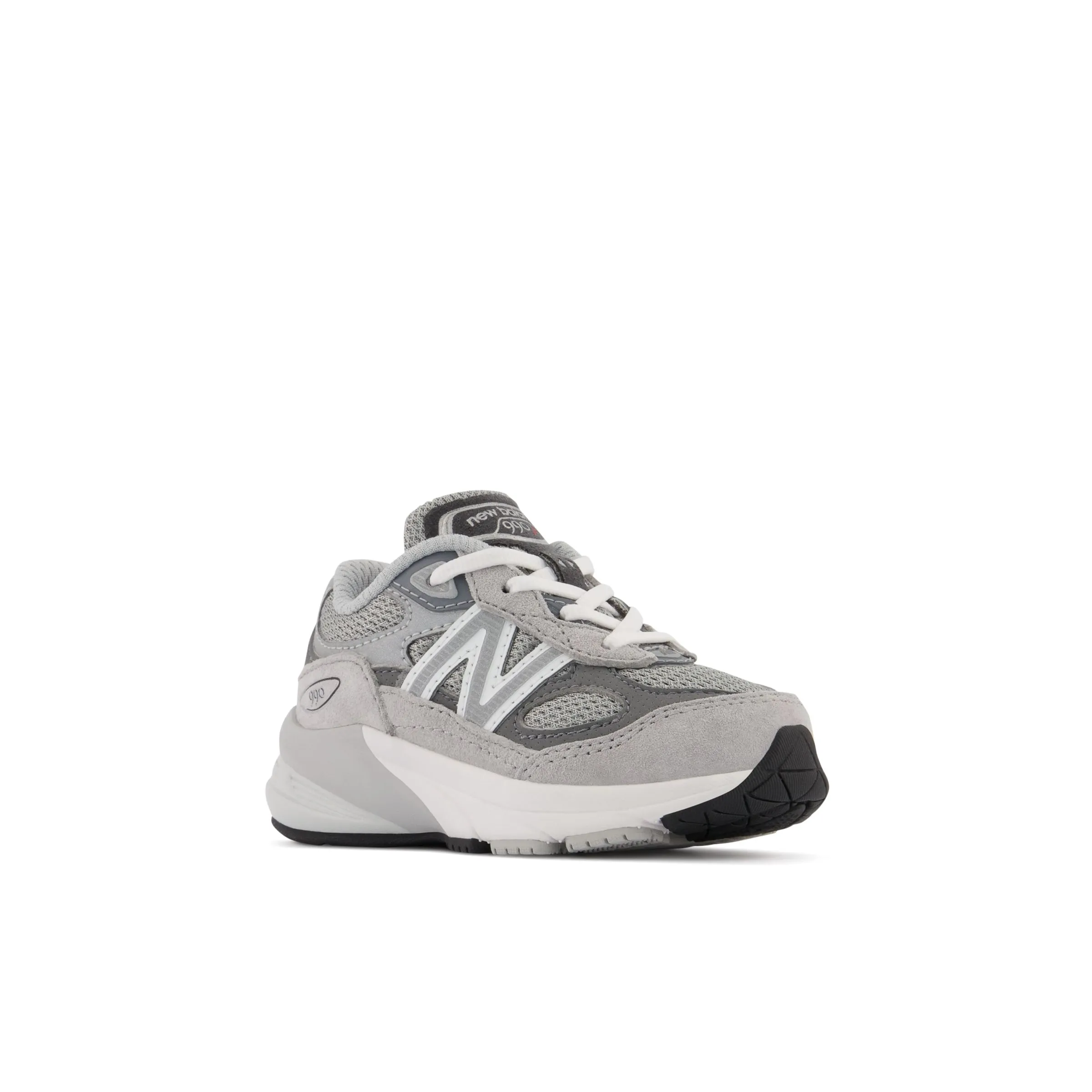 990v6 - Grey with Silver