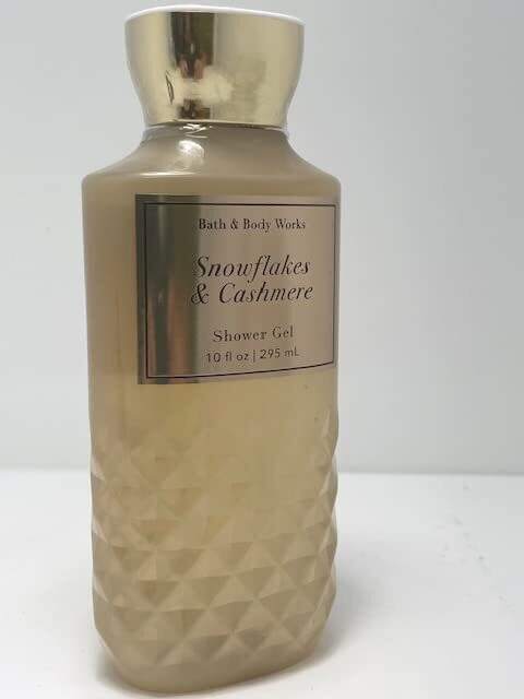 Bath and Body Works Snowflakes & Cashmere Shower Gel Body Wash with Aloe and Vitamin E 10 Ounce Full Size Diamond Plate Bottle