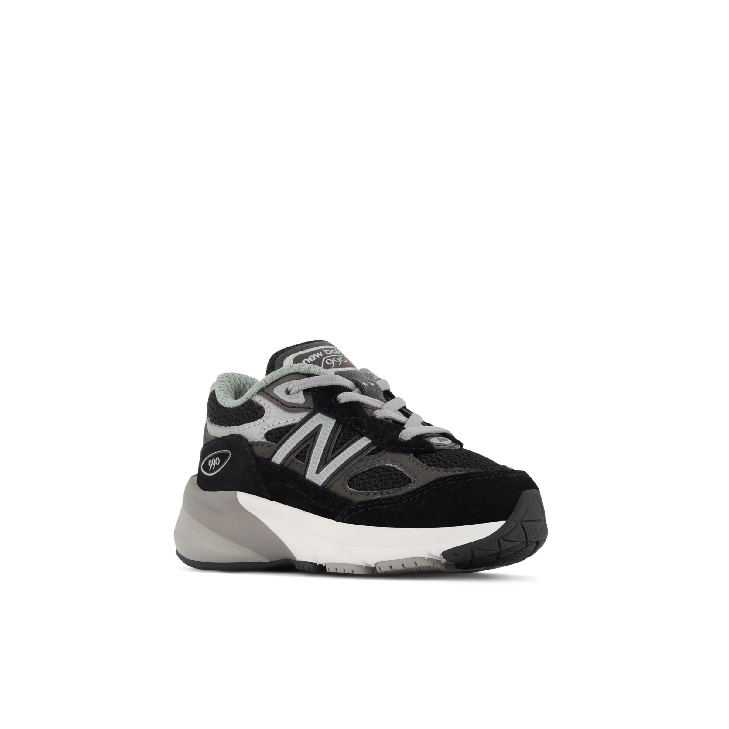 990v6 - Black with Silver