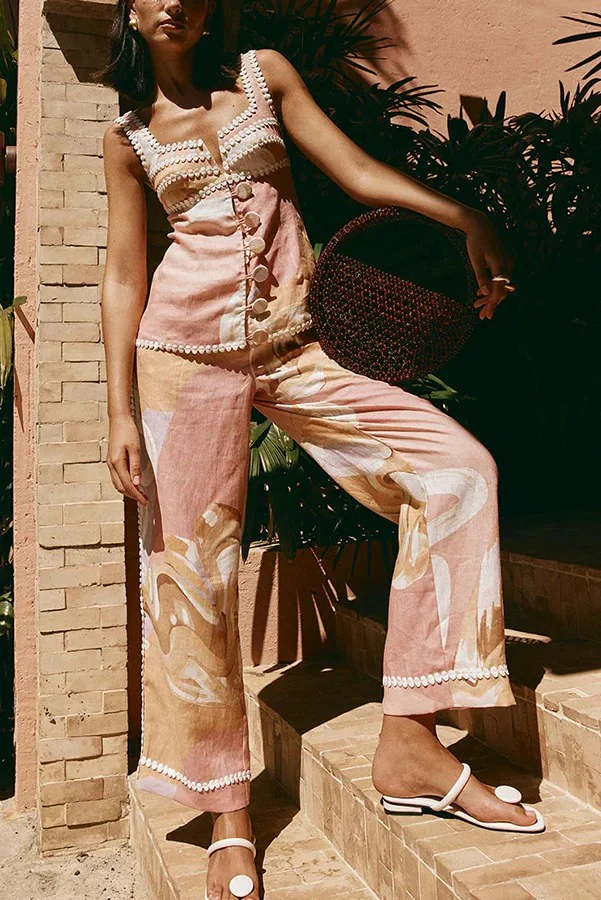 Unique Print Button Tank