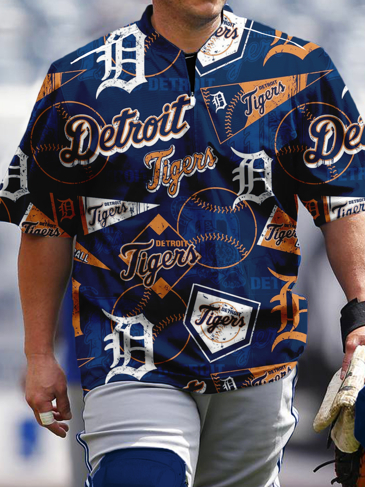 Detroit Tigers Fashion Short Sleeve Zip Sweatshirt