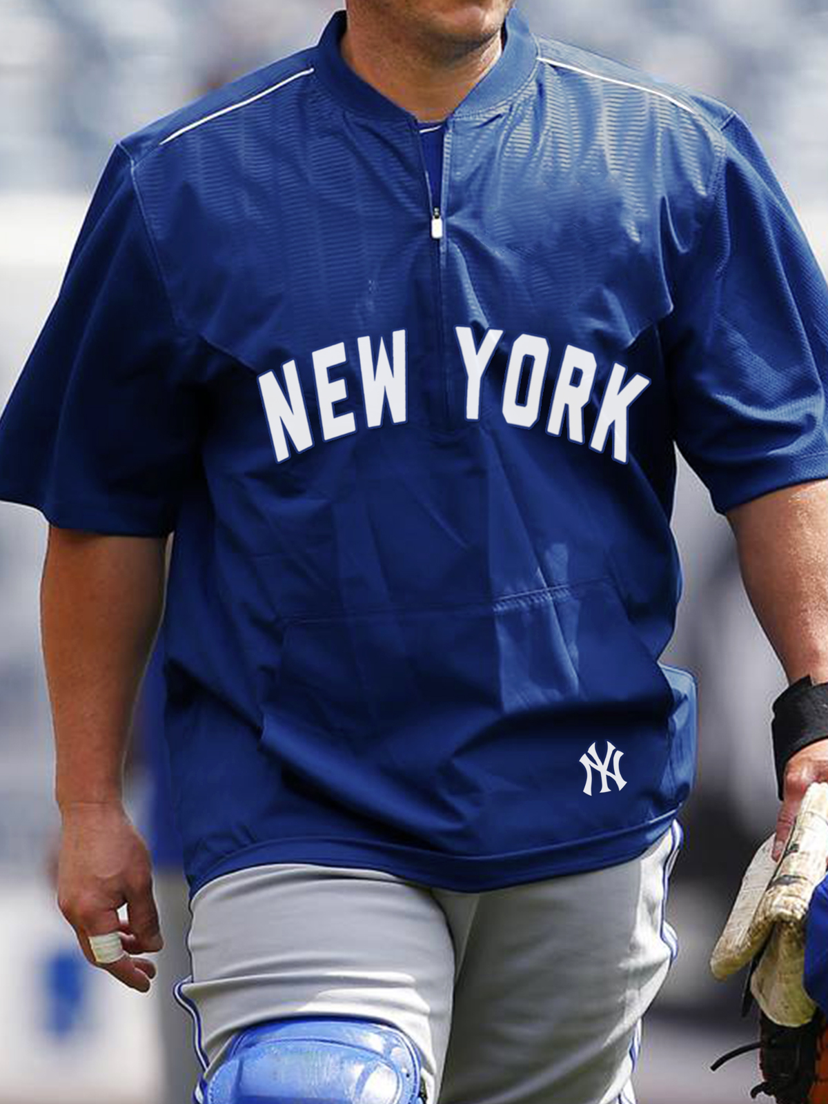 New York Yankees Short Sleeve Zip Sweatshirt