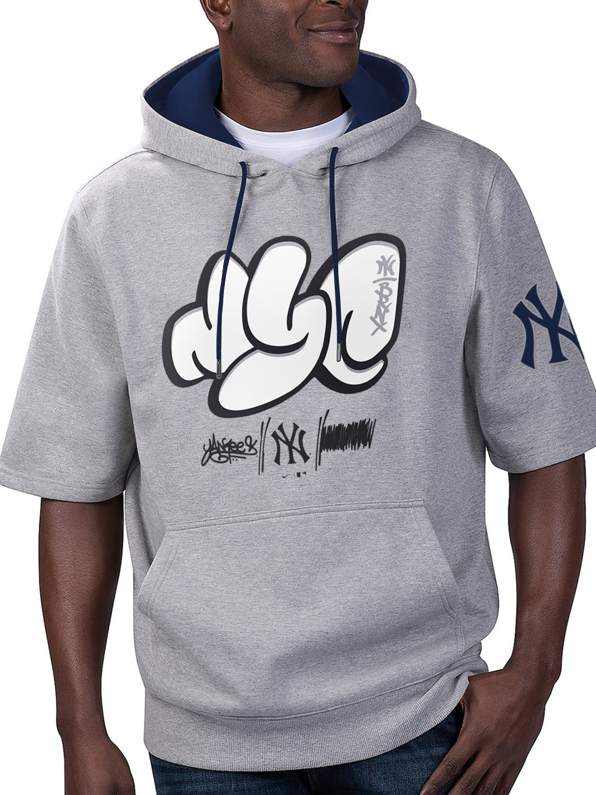 New York Yankees Short Sleeve Hooded Sweatshirt