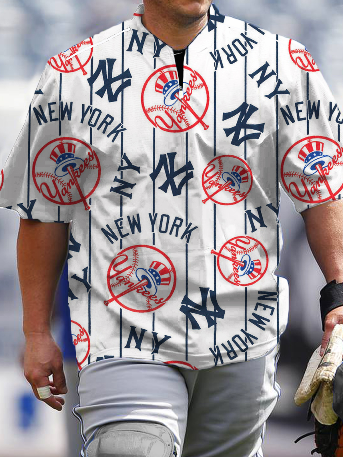 New York Yankees Fashion Short Sleeve Zip Sweatshirt