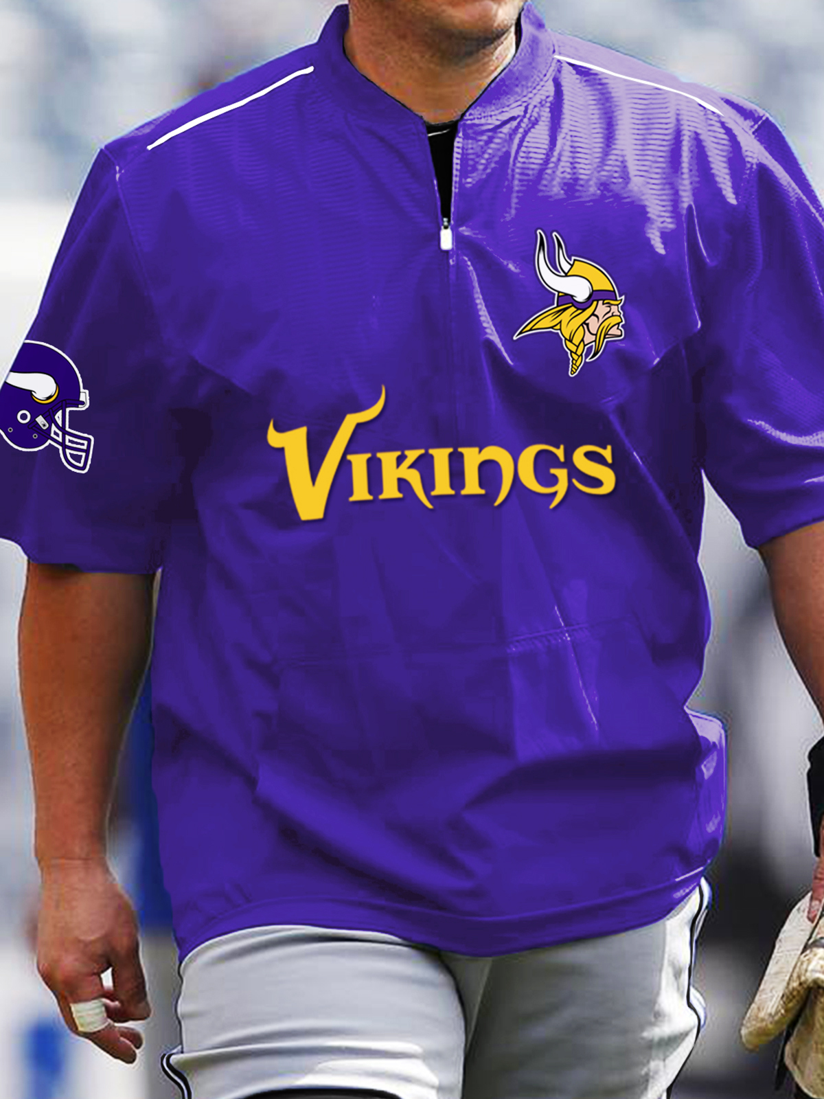 Minnesota Vikings Short Sleeve Zip Sweatshirt