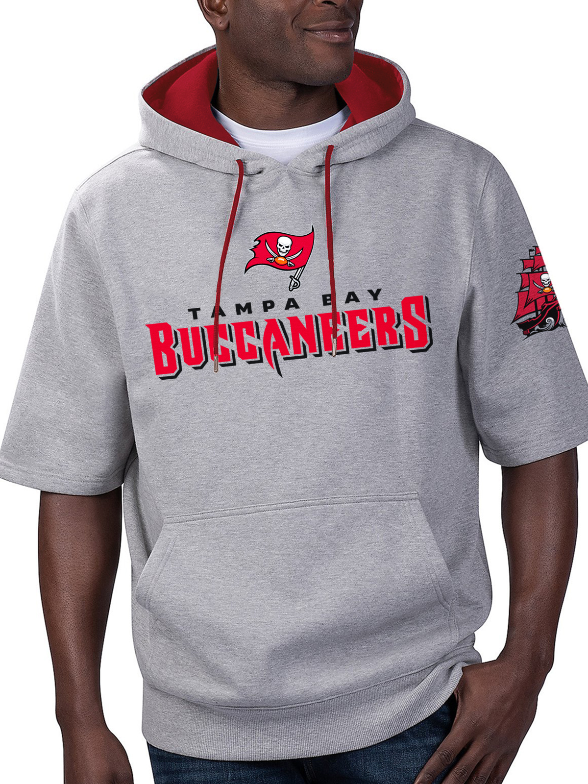 Tampa Bay Buccaneers Short Sleeve Hooded Sweatshirt