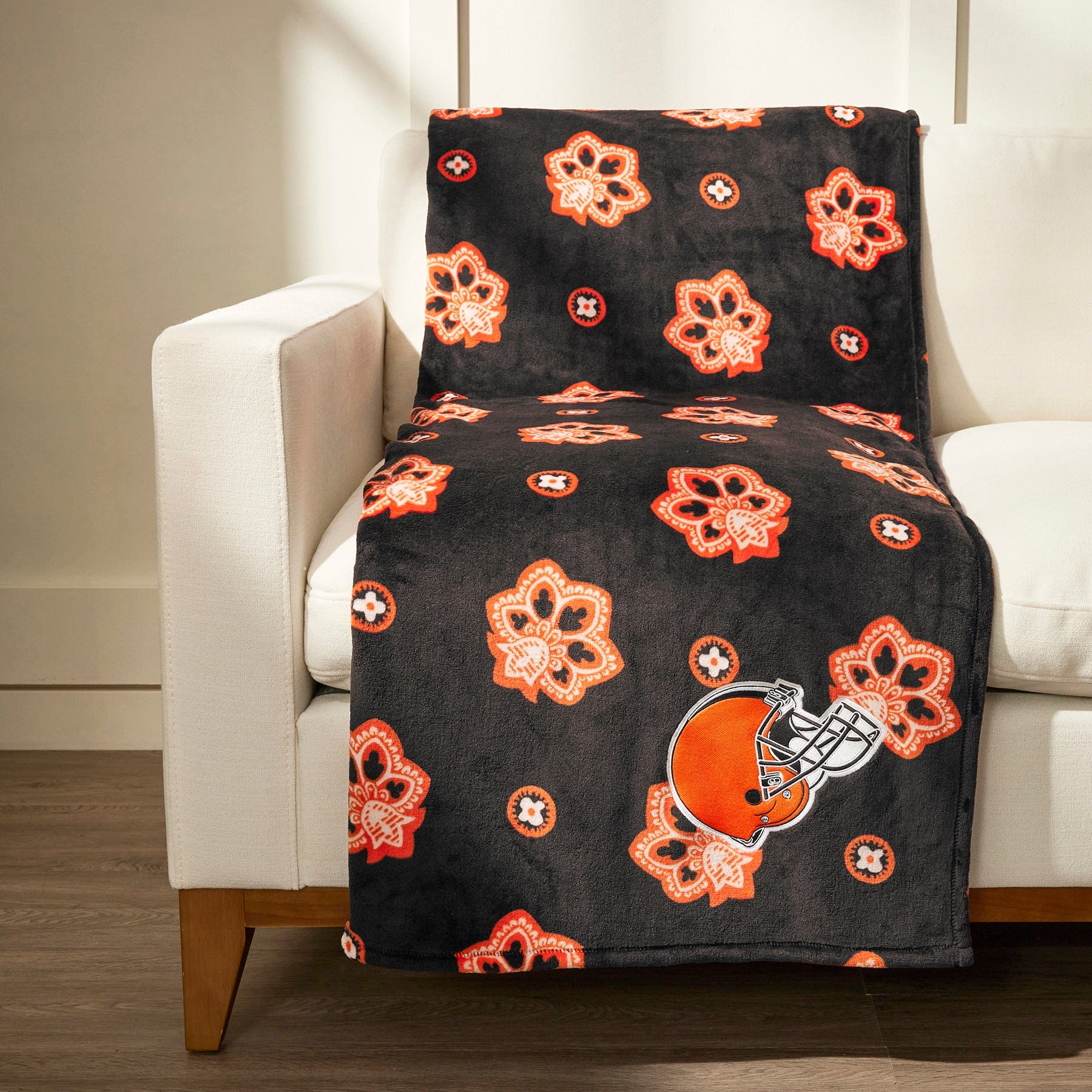 Cleveland Browns Oversized Throw Blanket
