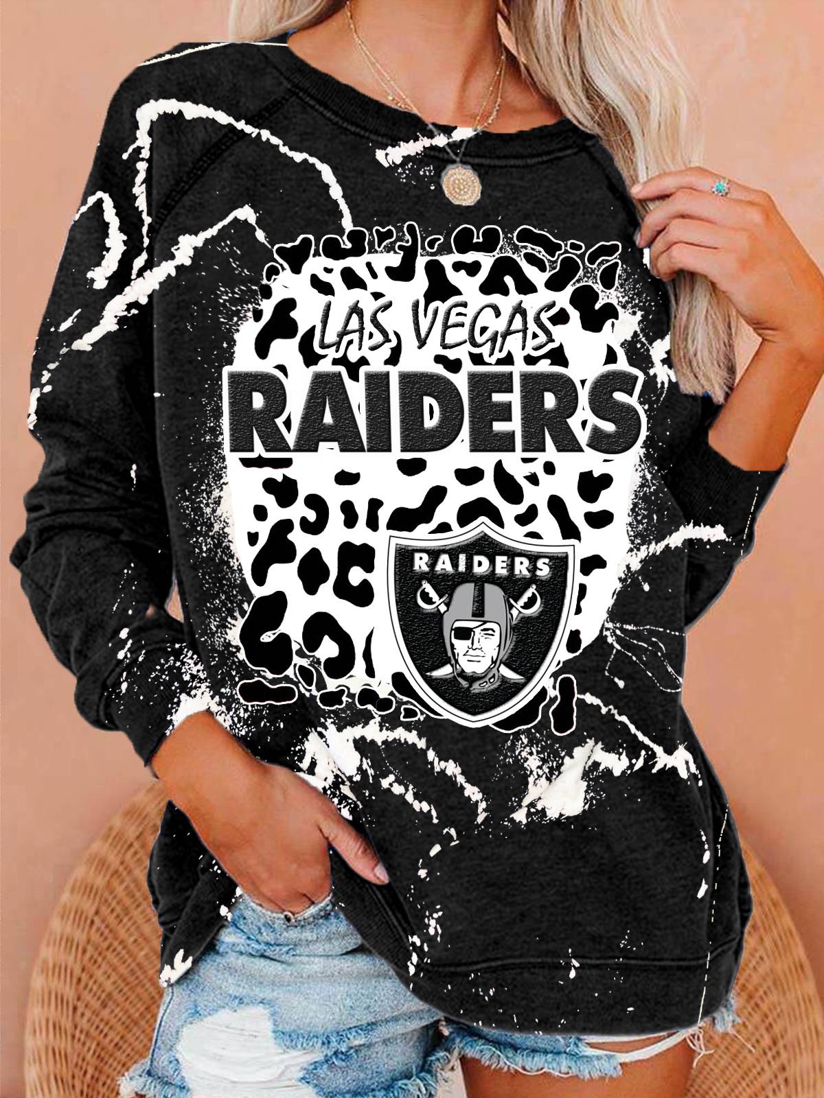 Las Vegas Raiders Vintage Print Crew Neck Pullover Sweatshirt