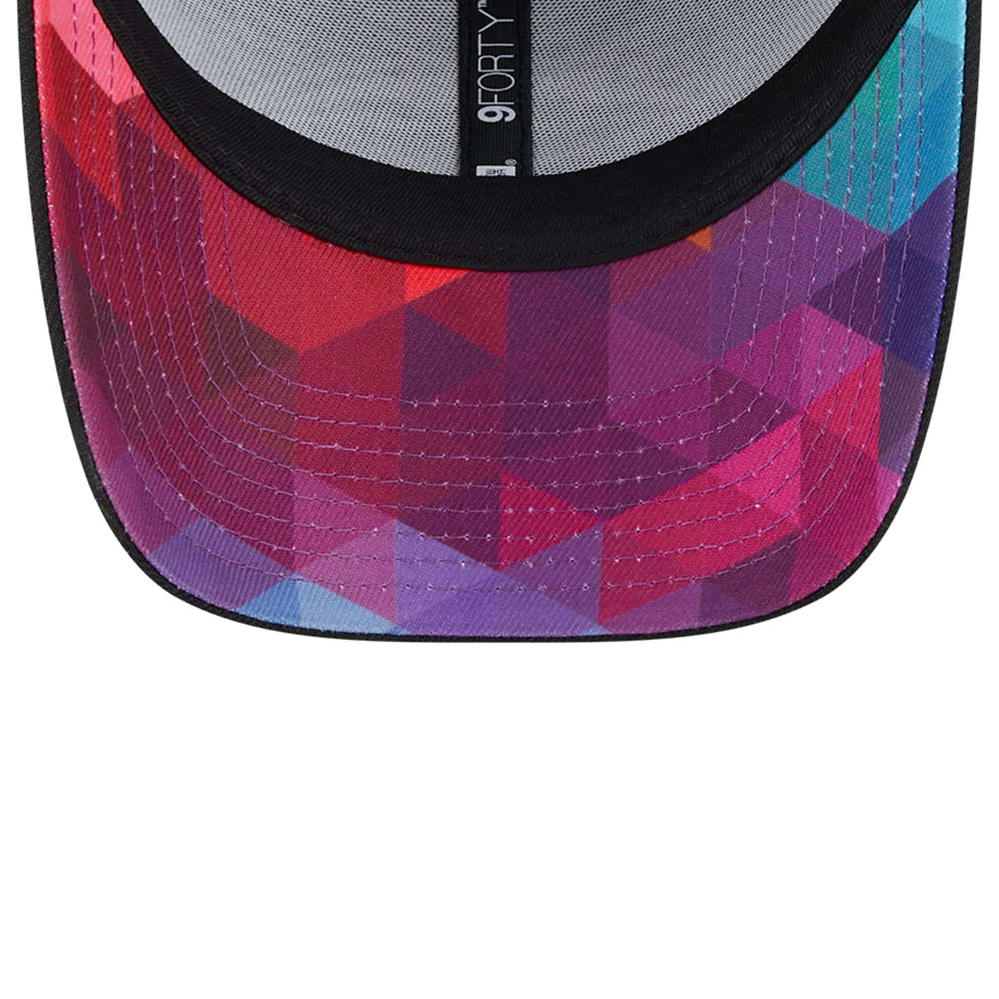 Los Angeles Chargers Men's   Black 2023  Crucial Catch 9FORTY Adjustable Hat