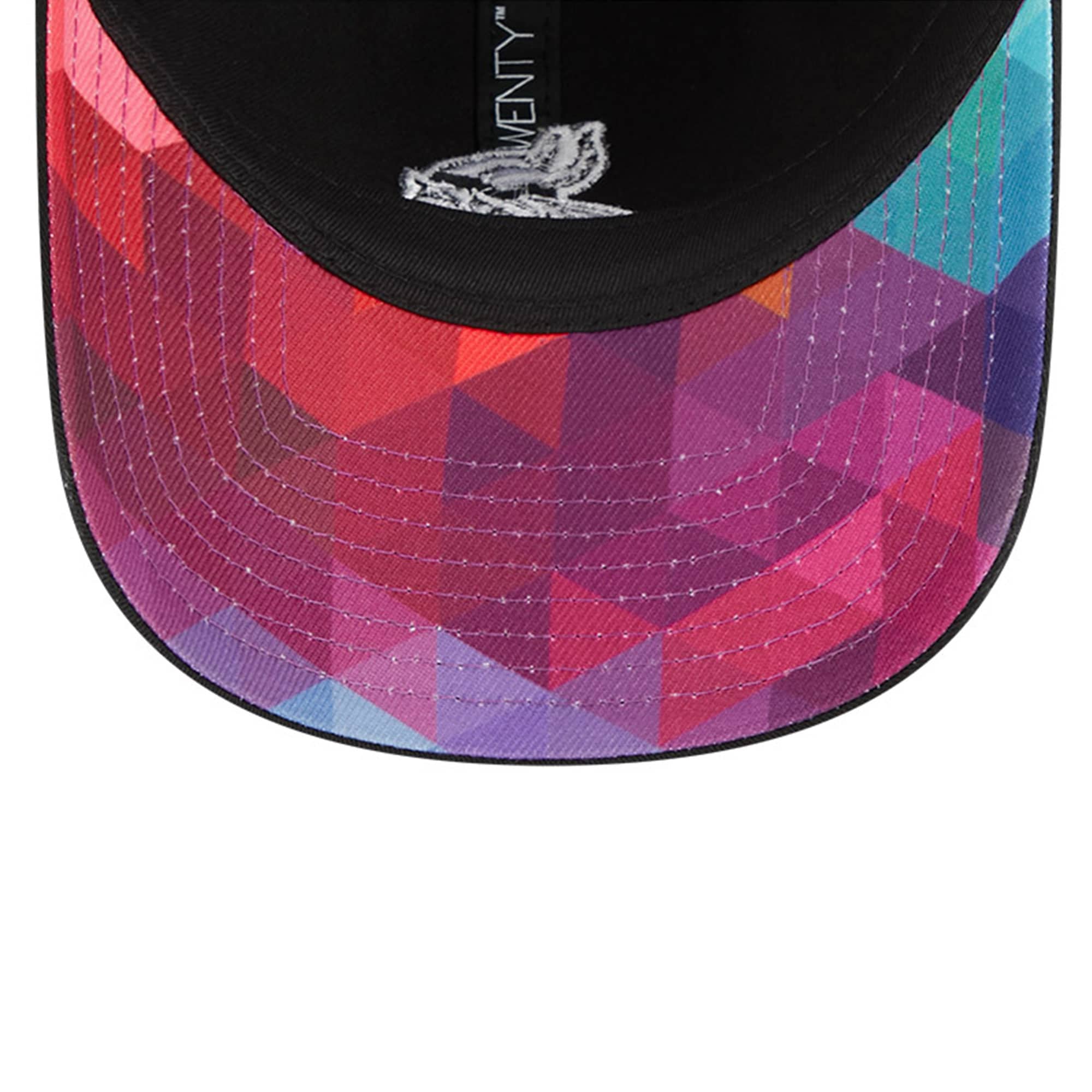 Minnesota Vikings Women's   Black 2023  Crucial Catch 9TWENTY Adjustable Hat