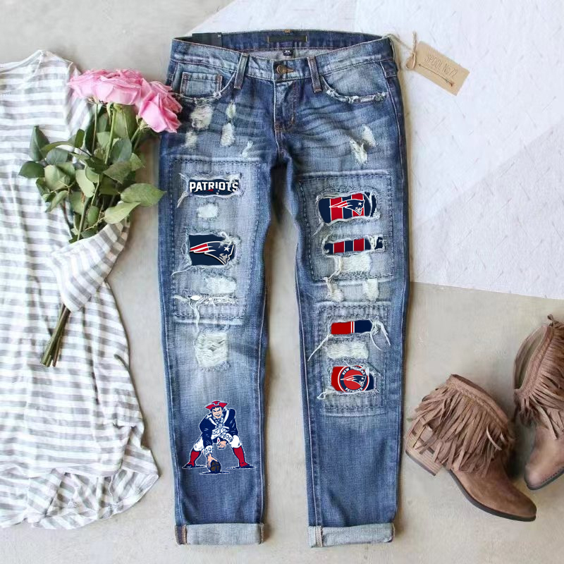 STRETCH RIPPED FRAYED RAW HEM DISTRESSED DENIM JEANS WITH HOLE