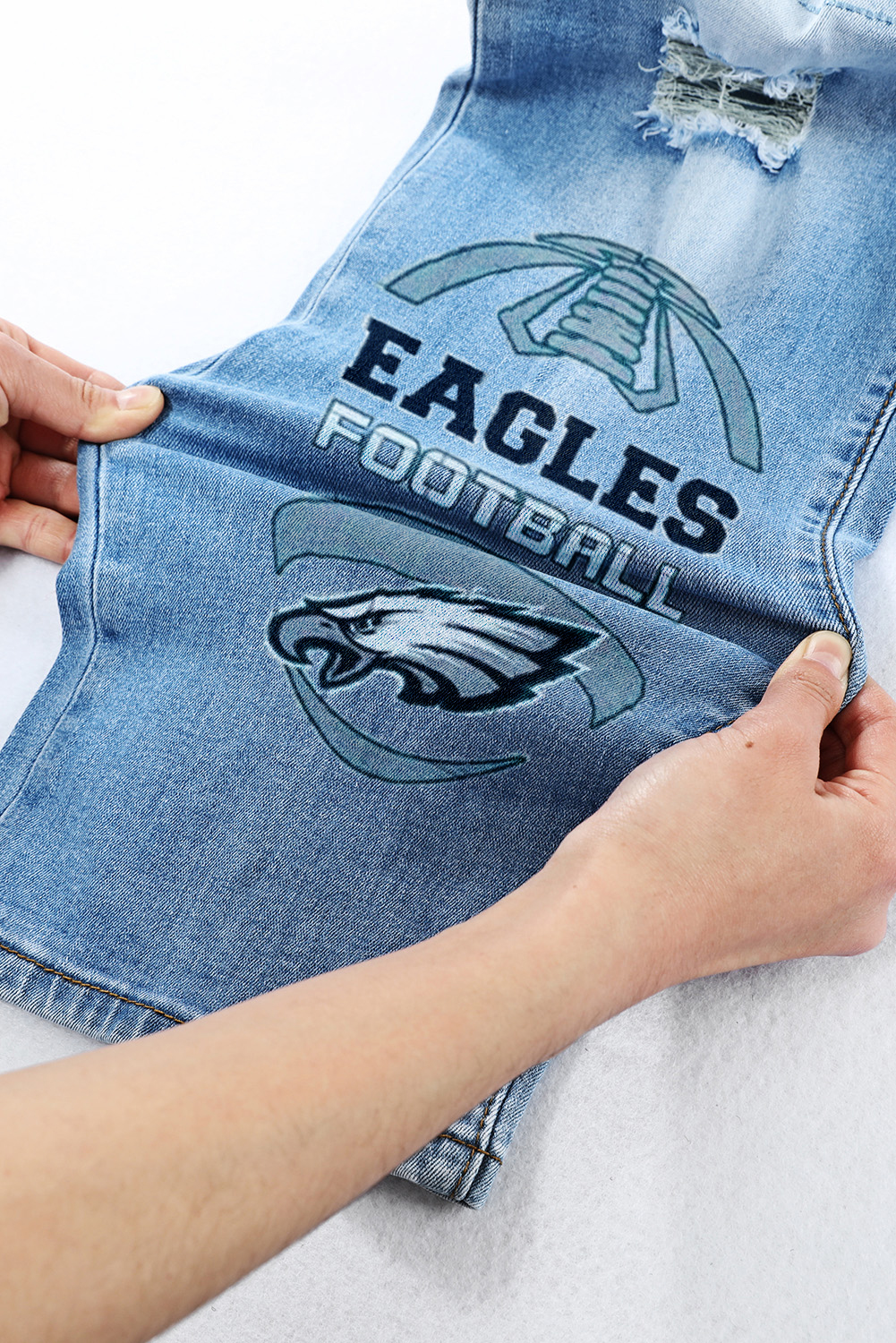 STRETCH RIPPED FRAYED RAW HEM DISTRESSED DENIM JEANS WITH HOLE