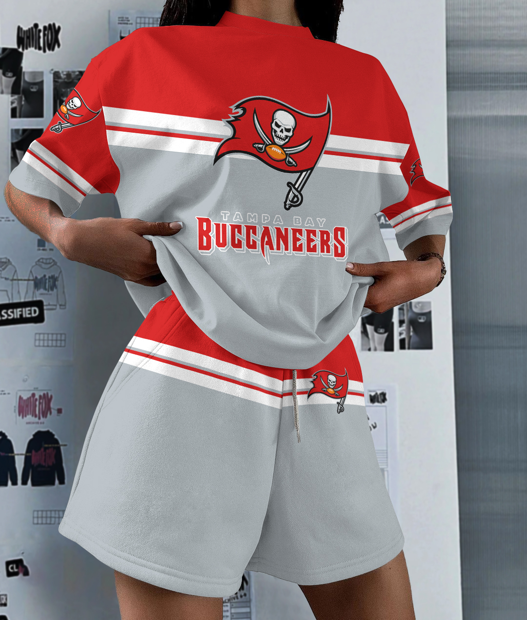 Tampa Bay Buccaneers Limited Edition Women's T-Shirt & Short Set