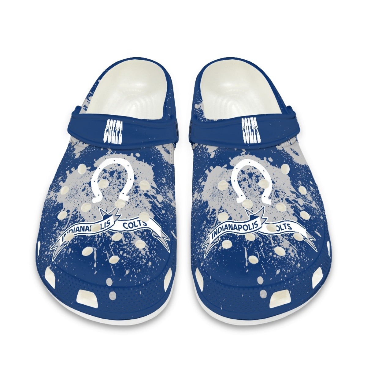 Crocs/beach shoes
