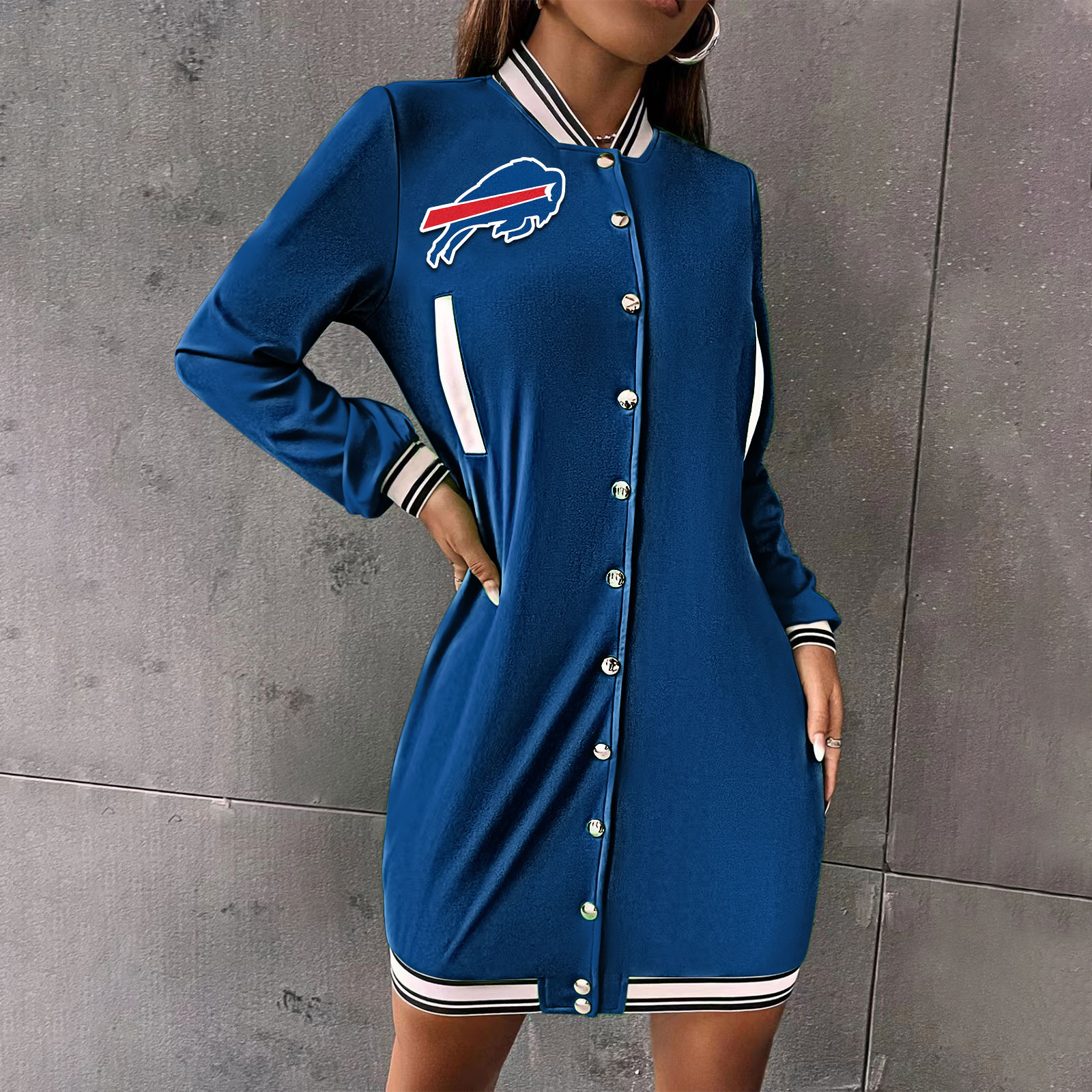 Fashionable single-breasted sports dress
