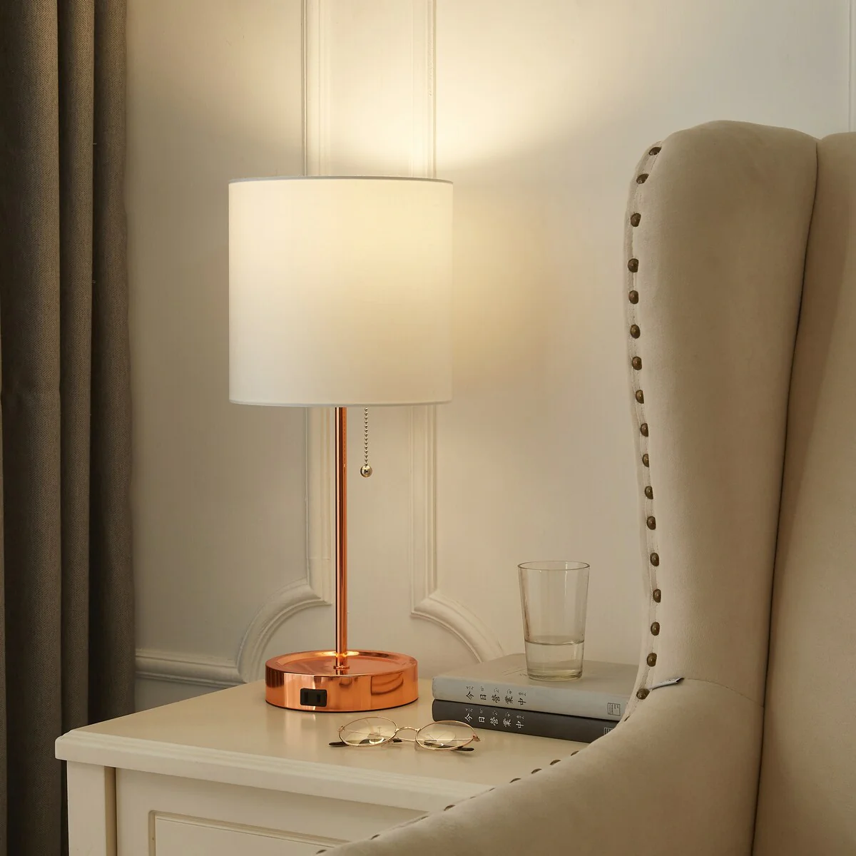 College Caravan Stick Lamp with Metallic Catch-all Base