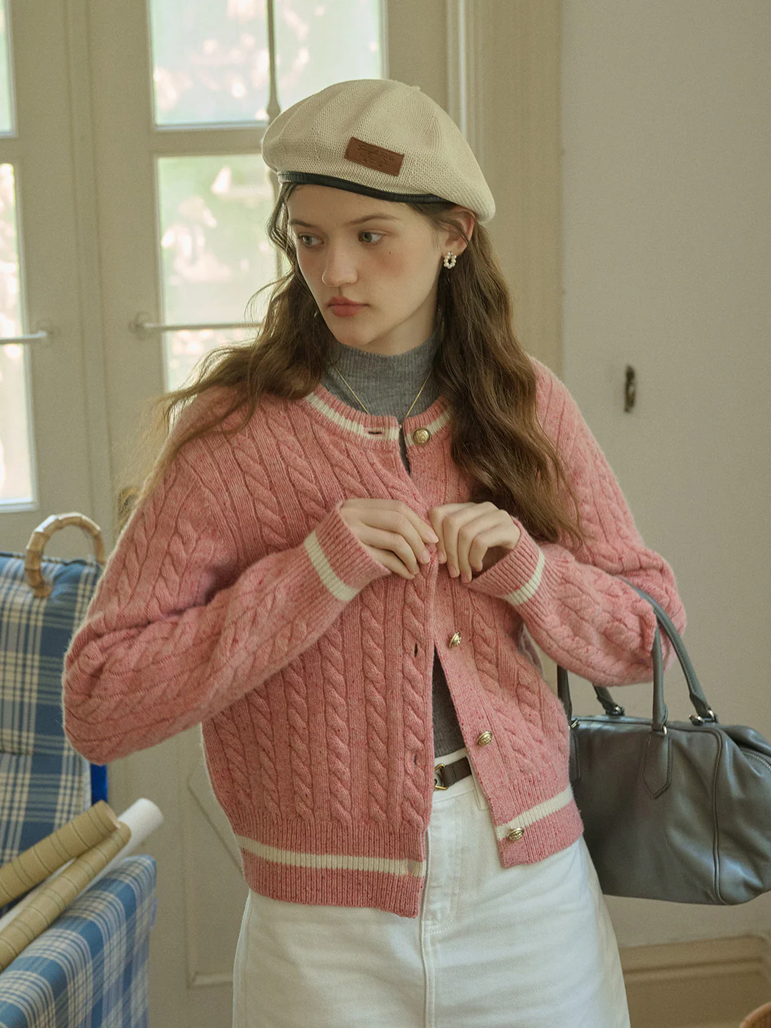 Logo Embroidery Crew Neck Contrast Striped 100% Wool Cardigan