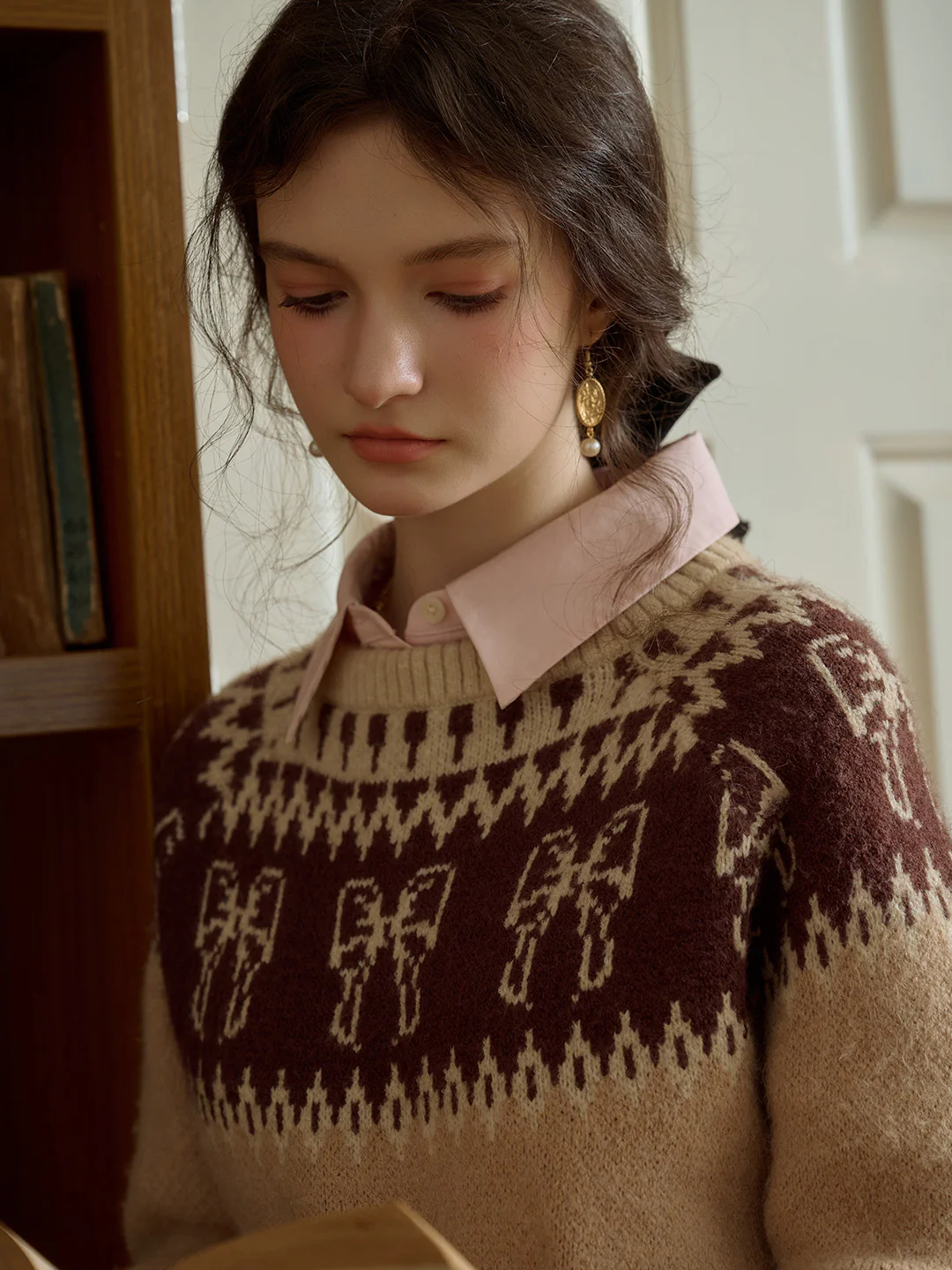 Sweet Bow Jacquard Classic Crew Neck Fair Isle Sweater