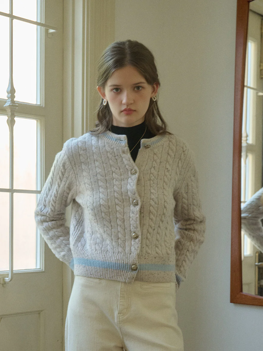 Logo Embroidery Crew Neck Contrast Striped 100% Wool Cardigan