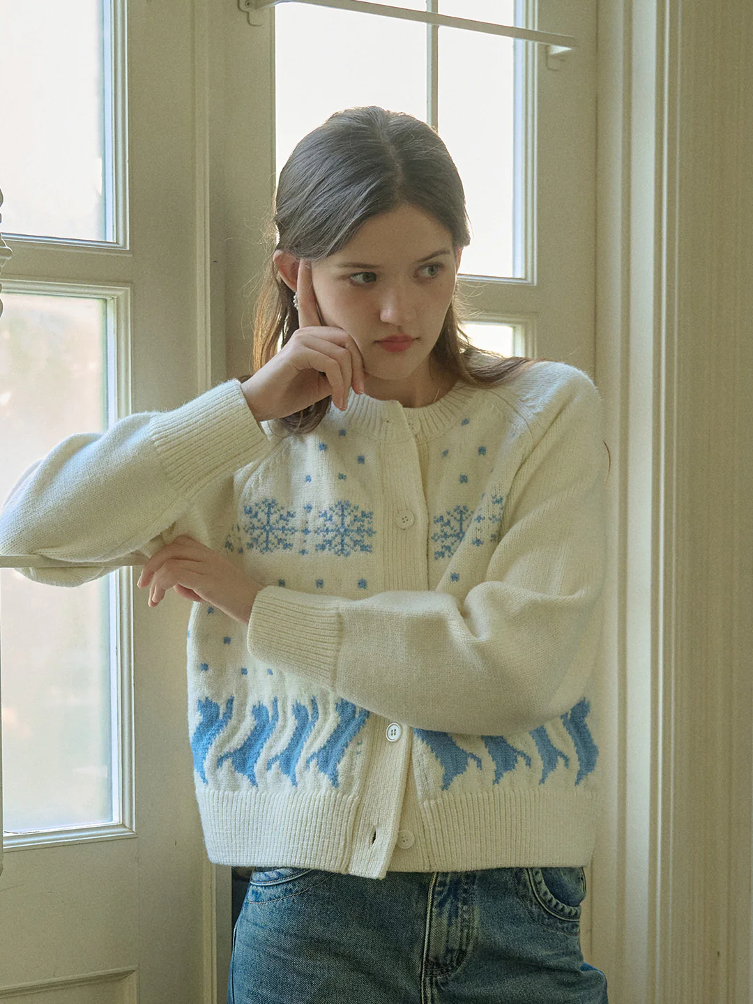 Classic Crew Neck Cat Snowflake Contrast Cardigan