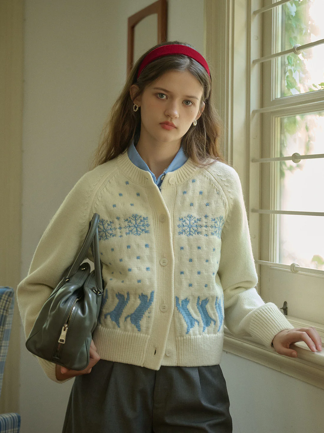 Classic Crew Neck Cat Snowflake Contrast Cardigan