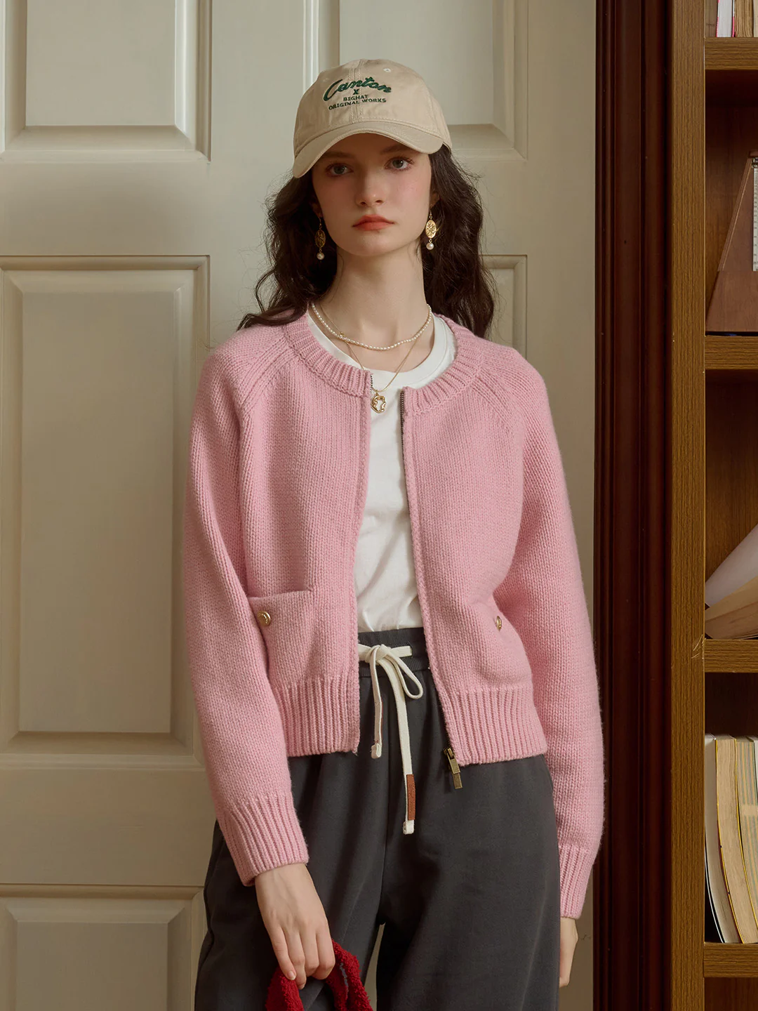 Classic Ribbed Crew Neck Pocket 100% Wool Cardigan-Pink