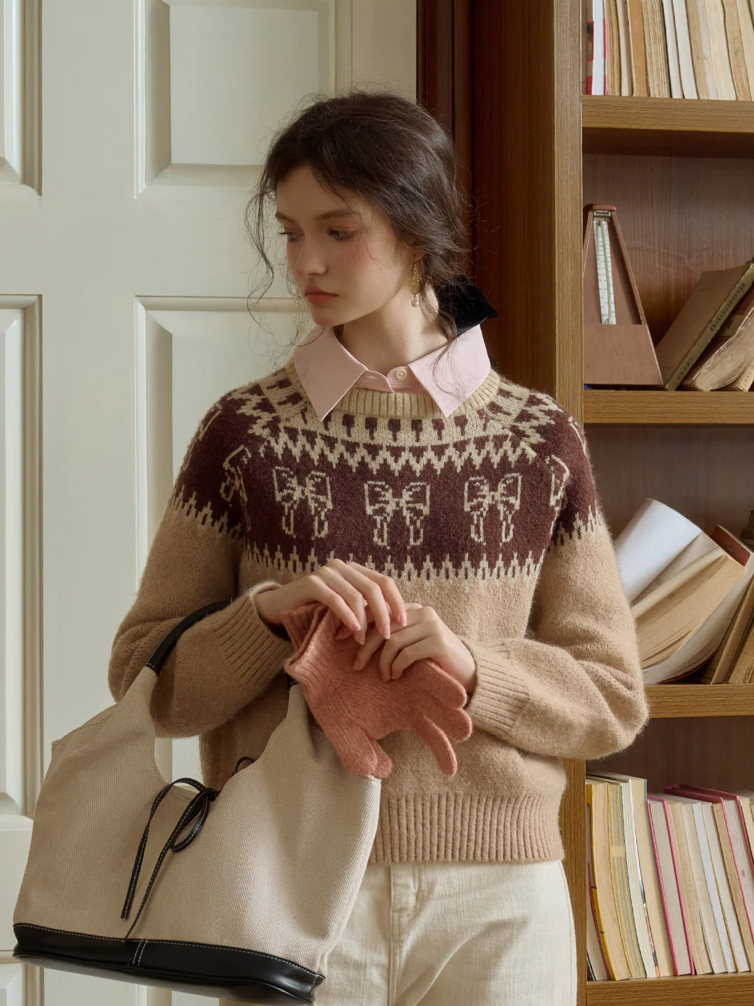 Sweet Bow Jacquard Classic Crew Neck Fair Isle Sweater