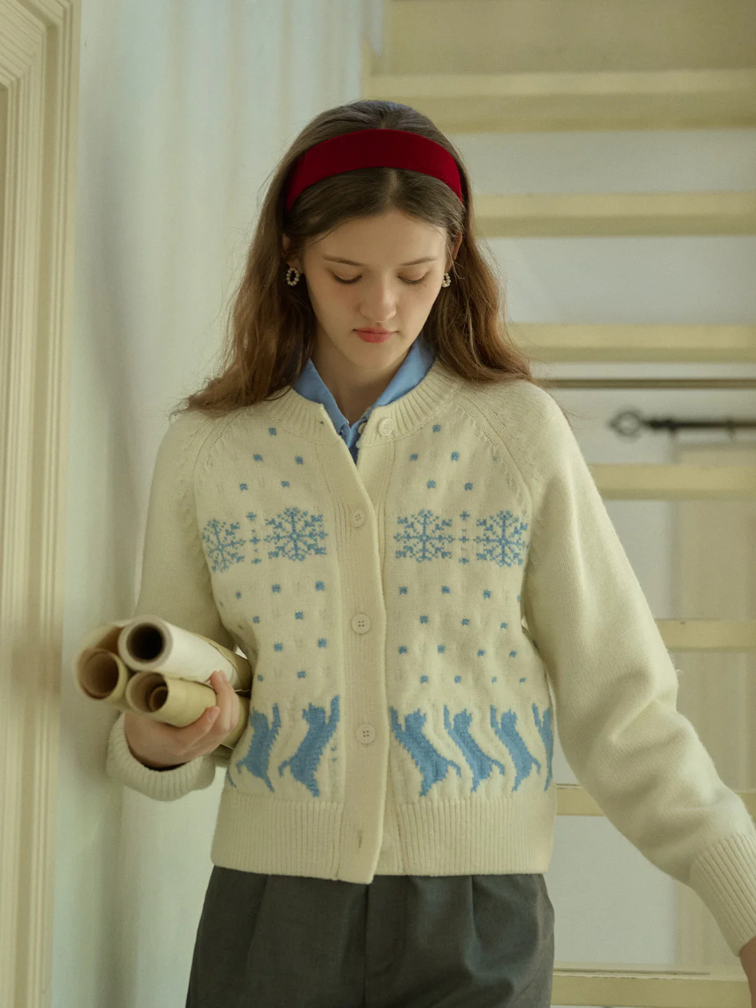 Classic Crew Neck Cat Snowflake Contrast Cardigan